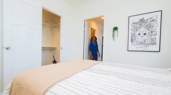 the-innovative-housing-showcase-opening-remarks-and-tour-with-acting-secretary-todman_53770284755_o
